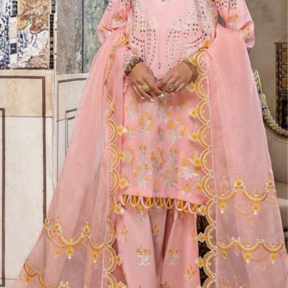 Elegant Pink Embroidered Women's Dress with Scalloped Trim